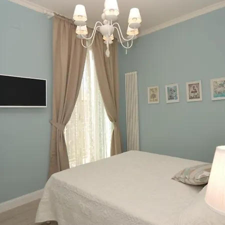 Prázdninový dům Shabby House -casa Indipendente Su 3 Livelli Nel Cuore Di San Benedetto del Tronto