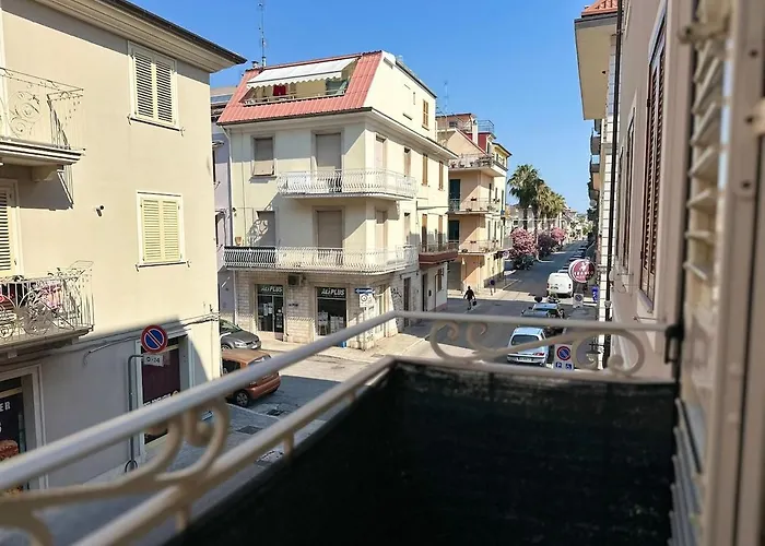 Shabby House -casa Indipendente Su 3 Livelli Nel Cuore Di San Benedetto del Tronto